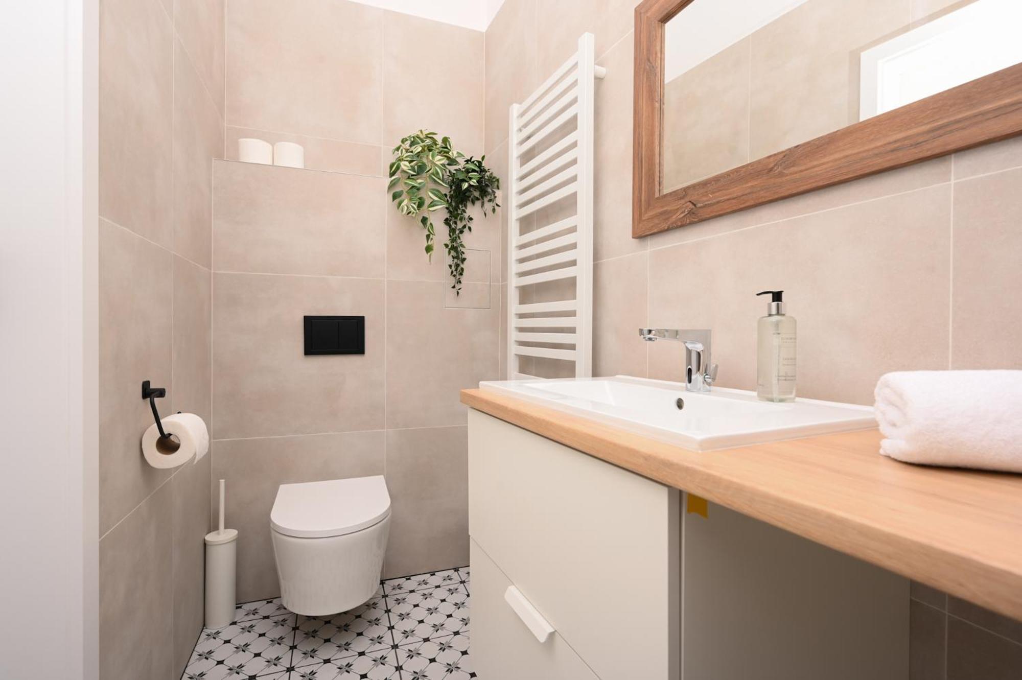 Rentplanet - Studio Plac Matejki Краков Экстерьер фото